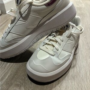 New Balance Cream and White Women's Sneakers